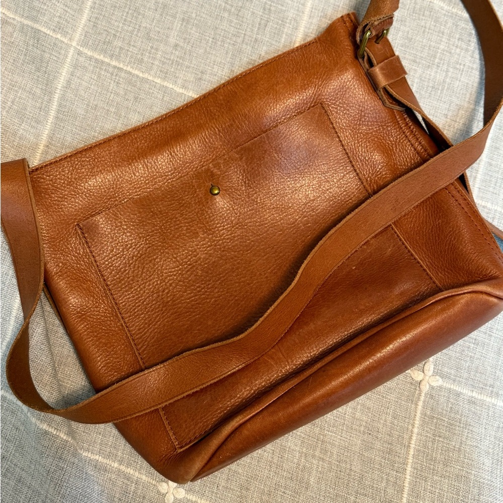 Madewell Tan Leather Shoulder Bucket Bag